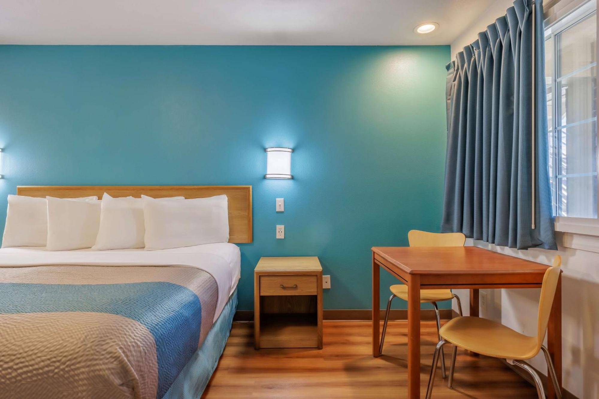 Motel 6-Canby, Or ภายนอก รูปภาพ