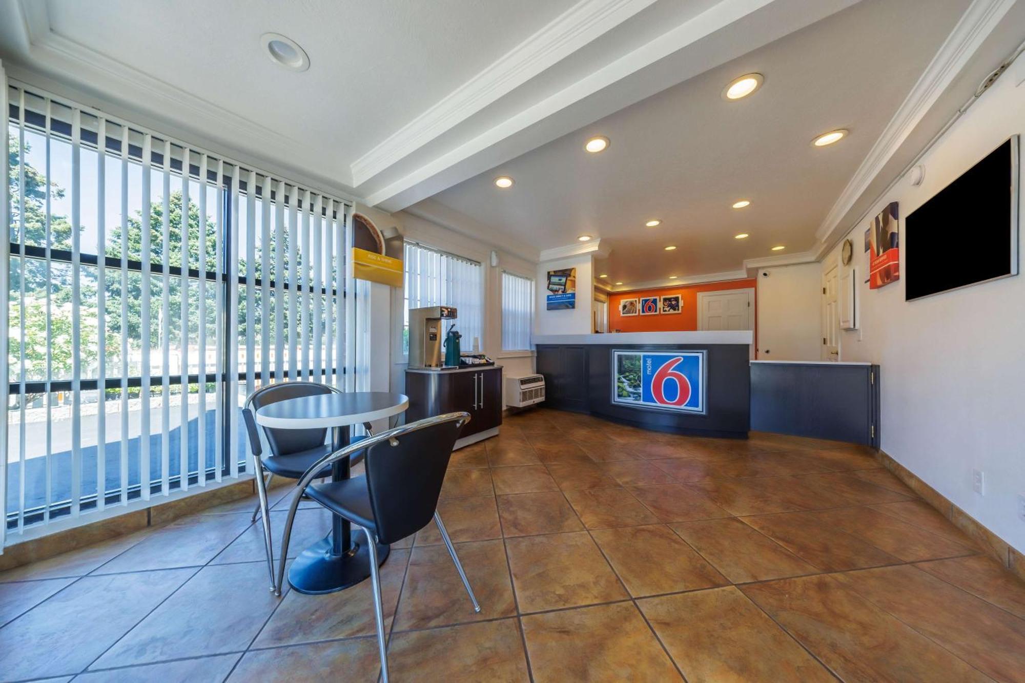 Motel 6-Canby, Or ภายนอก รูปภาพ